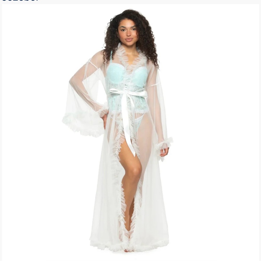 NWT Jezebel Sheer Veil Dressing Gown